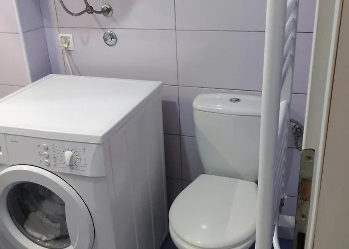 Lovely Next To Salt Room, Bus Station * Skopje