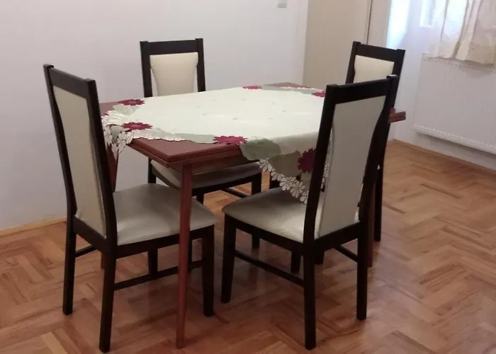 Apartament Lovely Next To Salt Room, Bus Station *